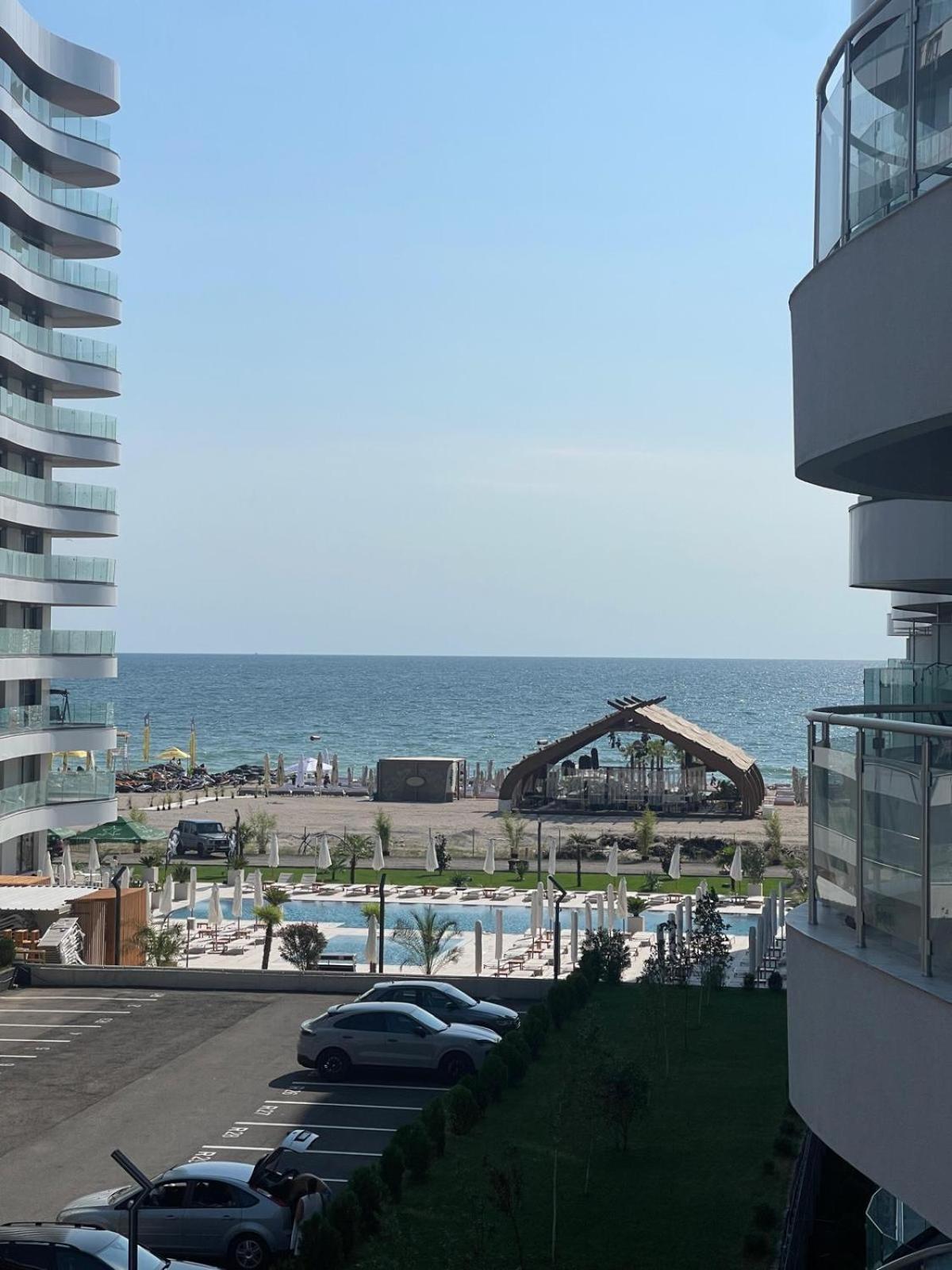 Del Mar Vista Lägenhet Mamaia Exteriör bild